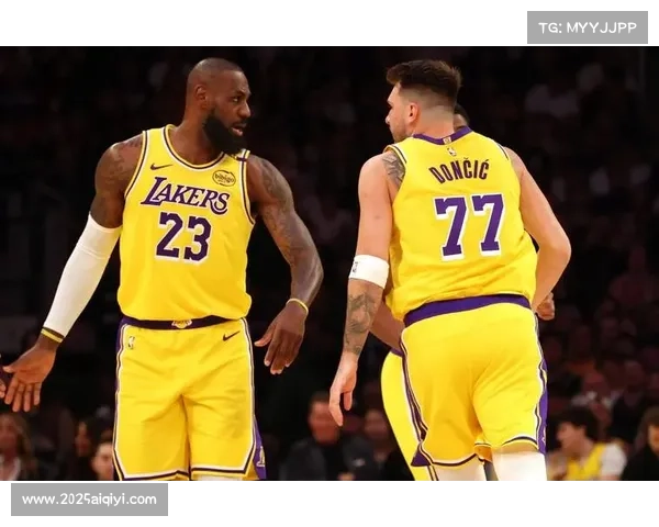 湖人近六战五胜一负 强势升至西部第三